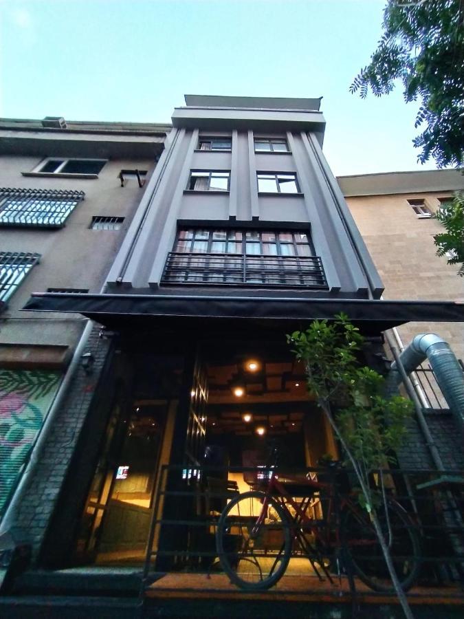 Mates Port Hotel Istanbul Bagian luar foto