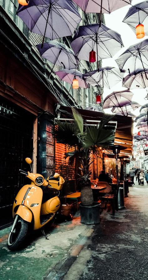 Mates Port Hotel Istanbul Bagian luar foto