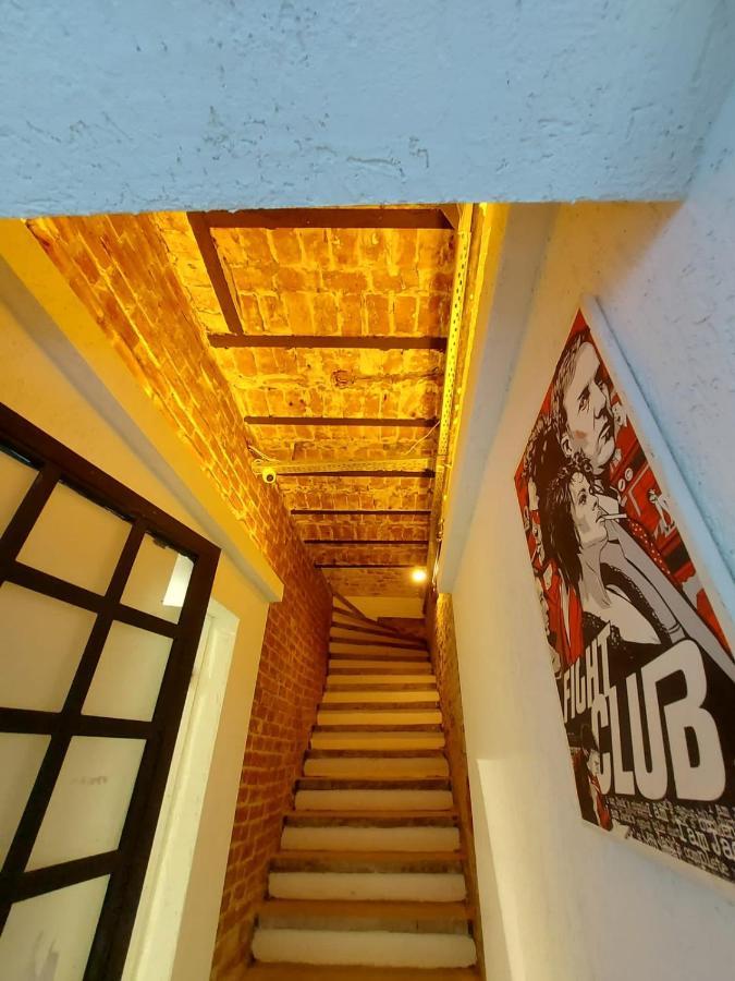 Mates Port Hotel Istanbul Bagian luar foto
